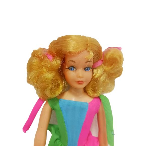 1969 Living Skipper Doll Mattel Golden Blonde Swimsuit Beautiful HAIR EYELASHES - Picture 4 of 16